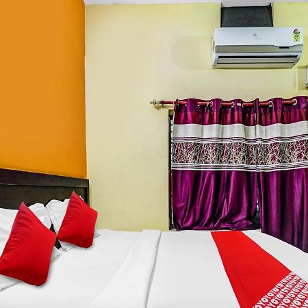 Flagship Hotel Suman Niwas Bijnaur Exterior foto