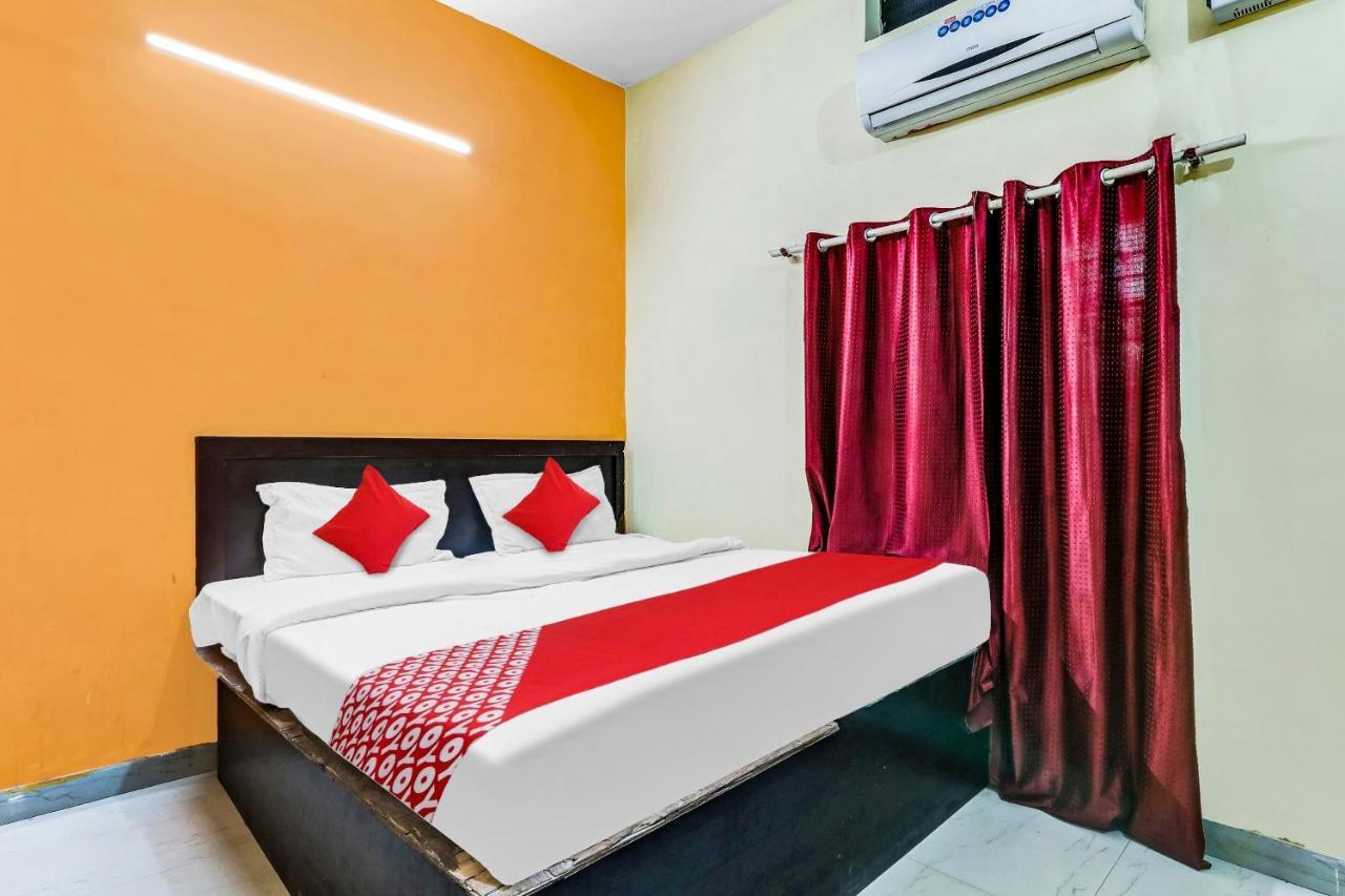 Flagship Hotel Suman Niwas Bijnaur Exterior foto